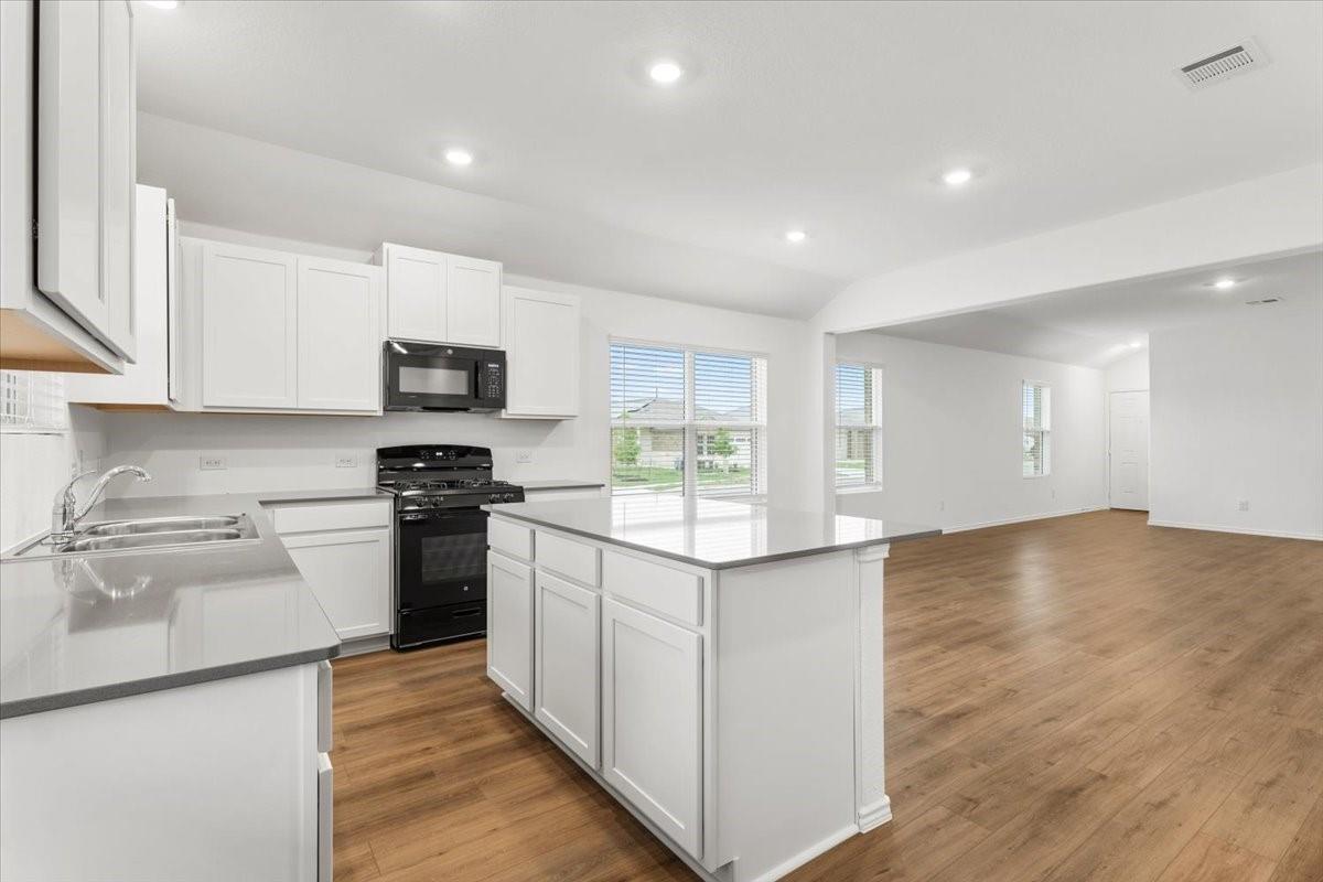 104 Winged Foot Cove San Marcos TX 78666