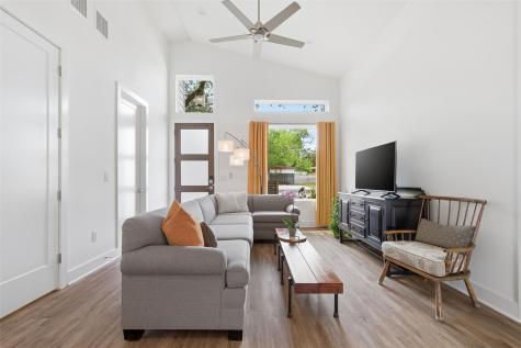 5909 Nancy Drive Austin TX 78745