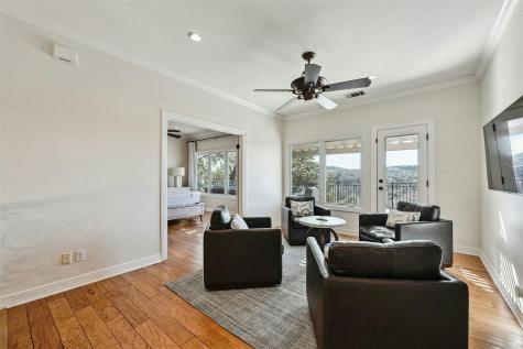 5606 Craggy Point Austin TX 78731