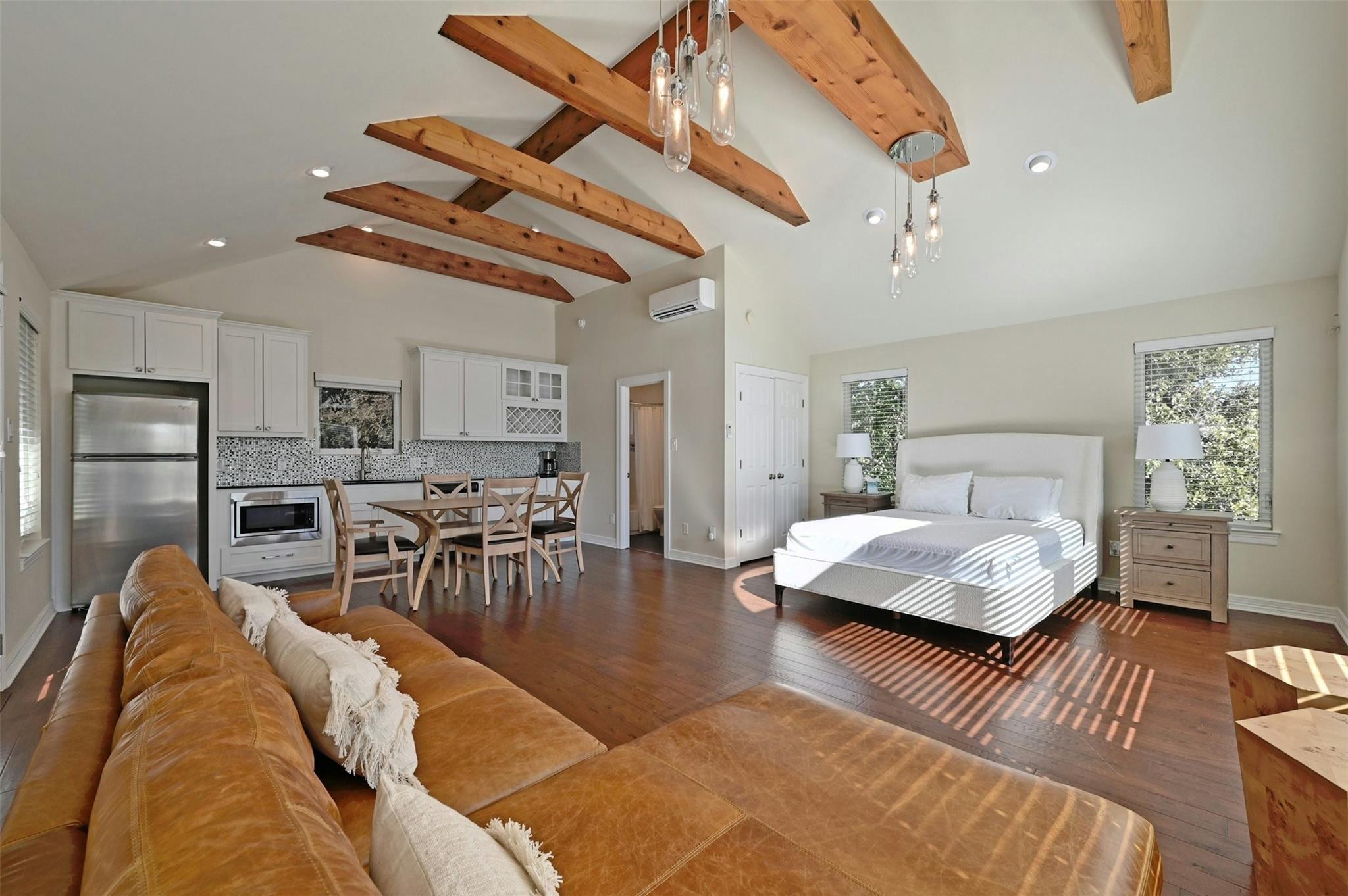 5606 Craggy Point Austin TX 78731
