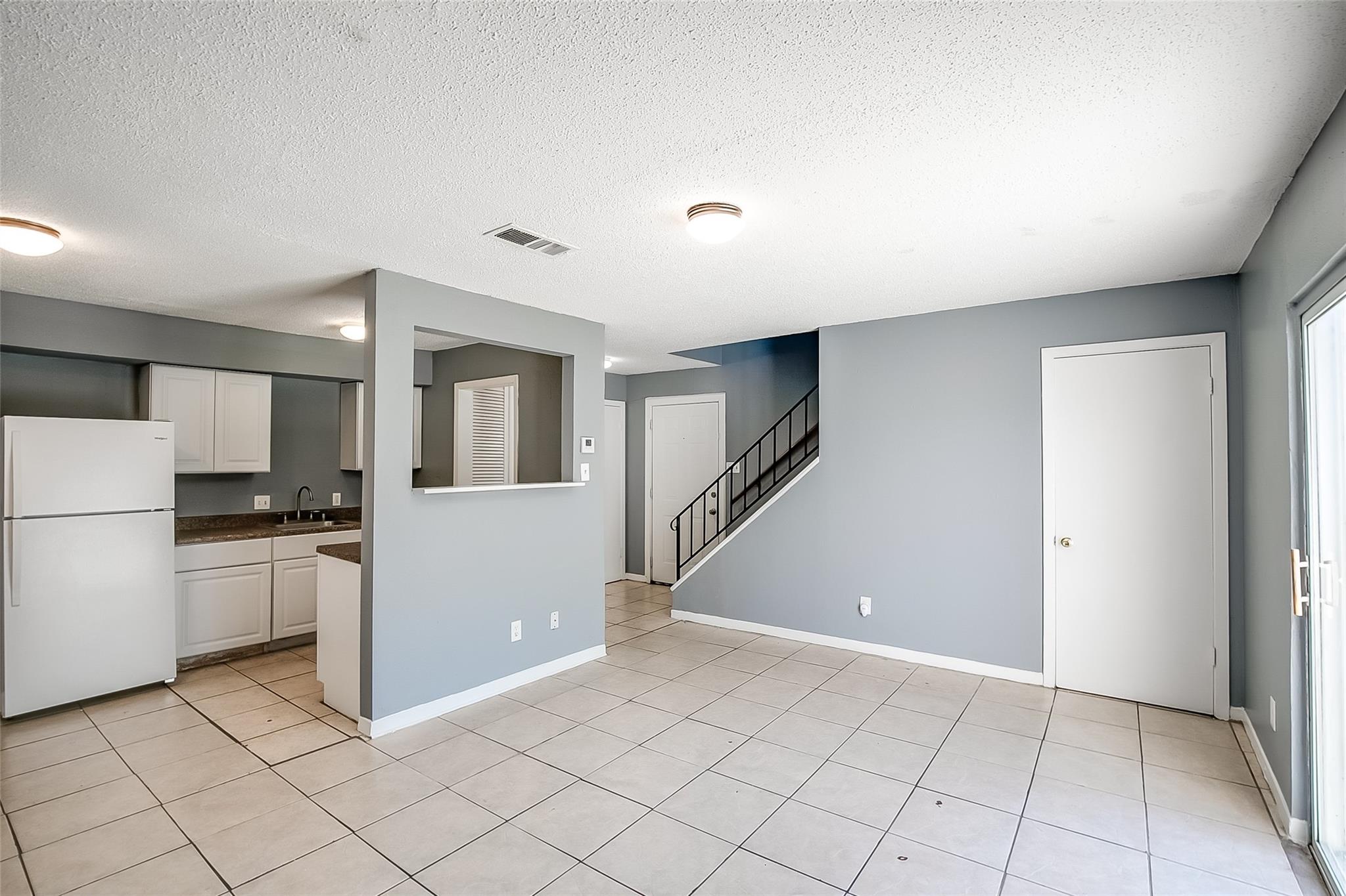 2215 Missionhill Drive Austin TX 78741