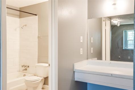 2215 Missionhill Drive Austin TX 78741