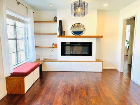 2203 N Plains Avenue Austin TX 78757
