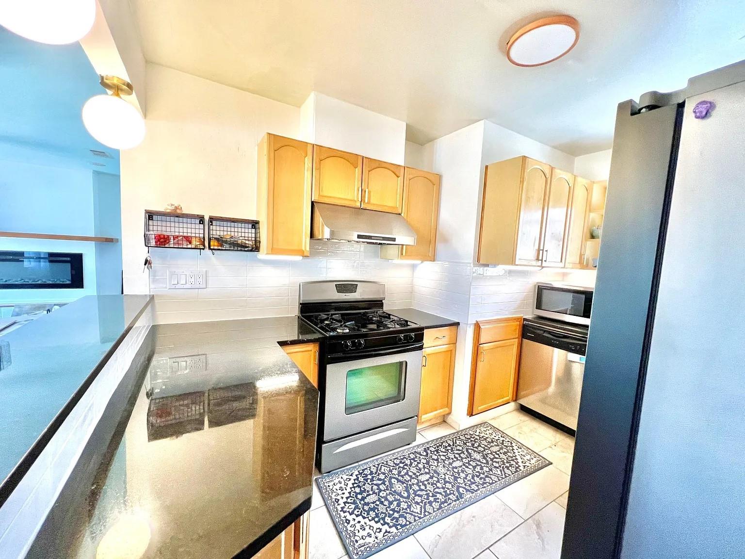 2203 N Plains Avenue Austin TX 78757