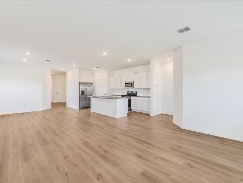 409 Alamito Avenue Kyle TX 78640
