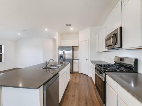 409 Alamito Avenue Kyle TX 78640
