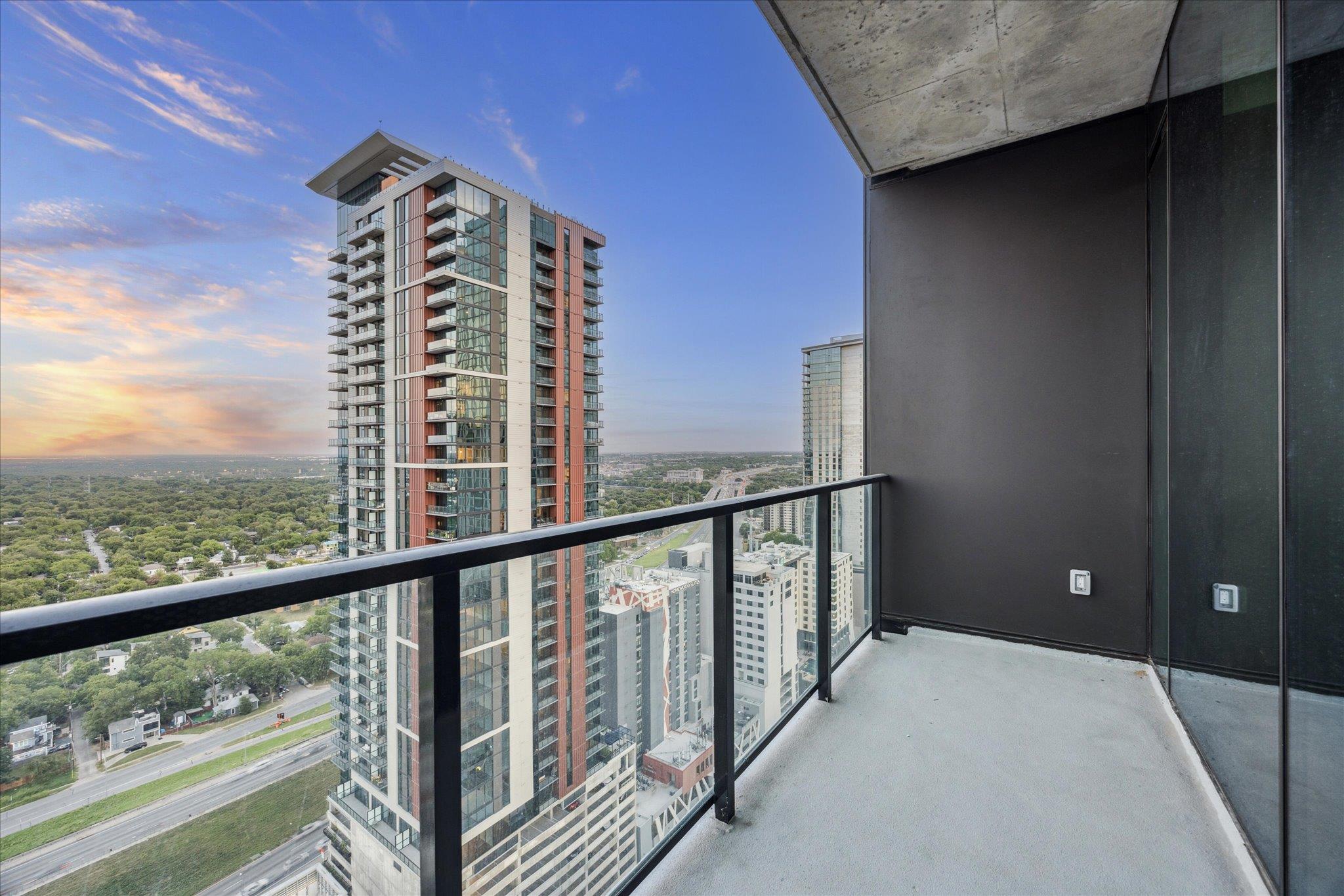 610 Davis Street Austin TX 78701
