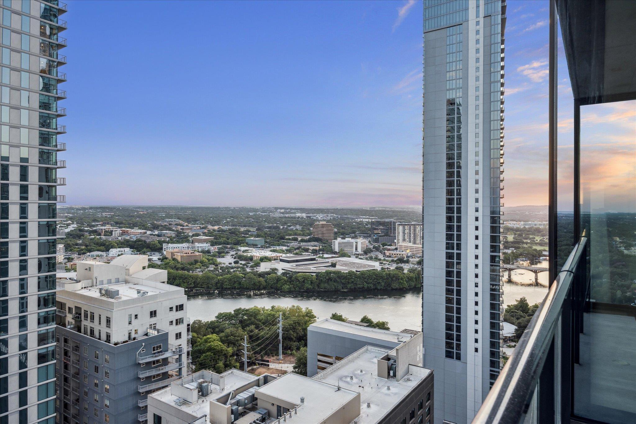 610 Davis Street Austin TX 78701