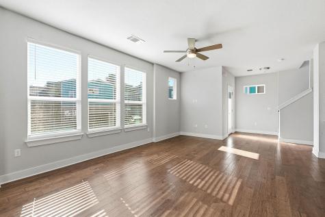 1912 Dinsdale Lane Austin TX 78741