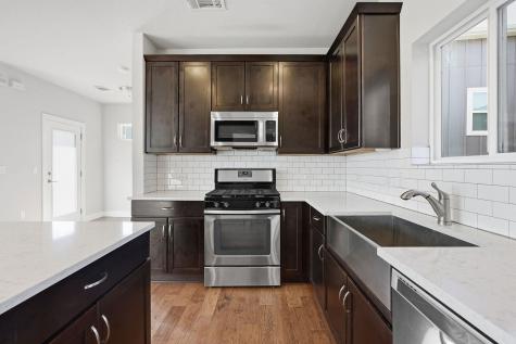 1912 Dinsdale Lane Austin TX 78741