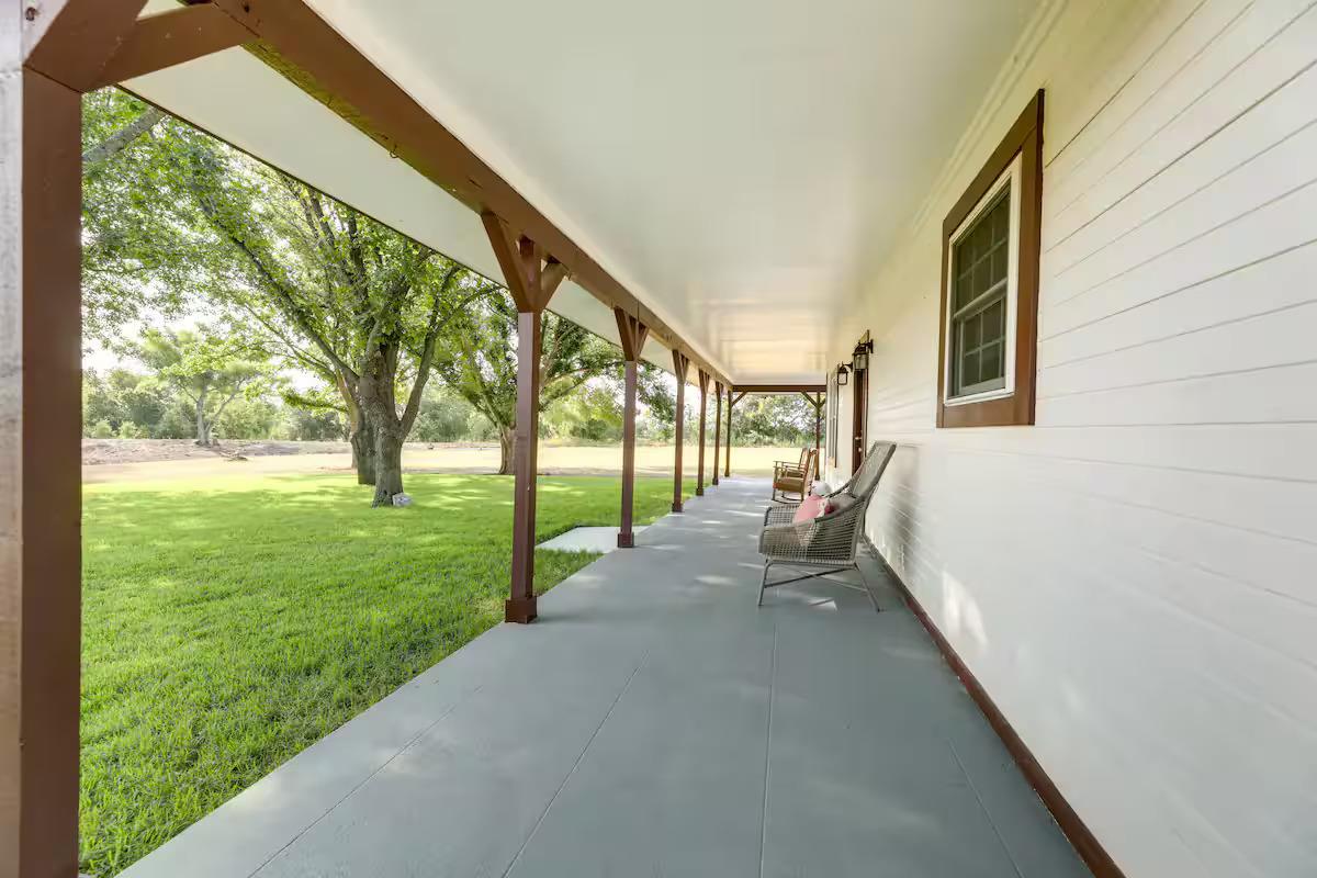 1616 County Road 463 Elgin TX 78621