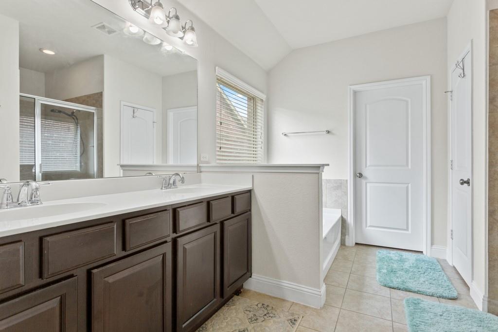 1916 Elaina Loop Leander TX 78641