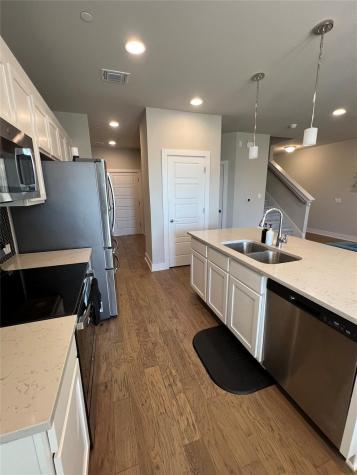 11204 Gadsen Lane Austin TX 78754