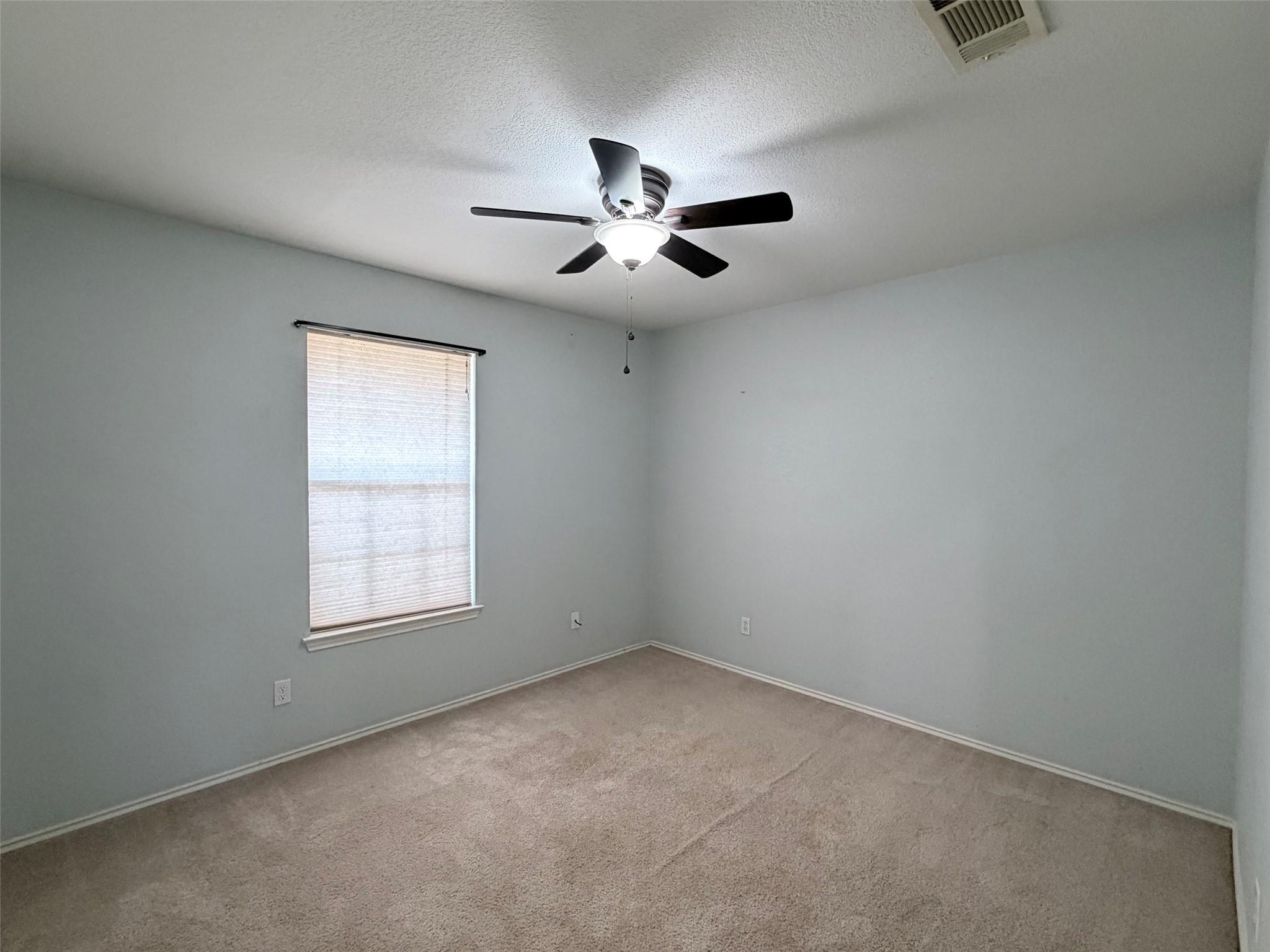142 Nuuanu Lane Bastrop TX 78602