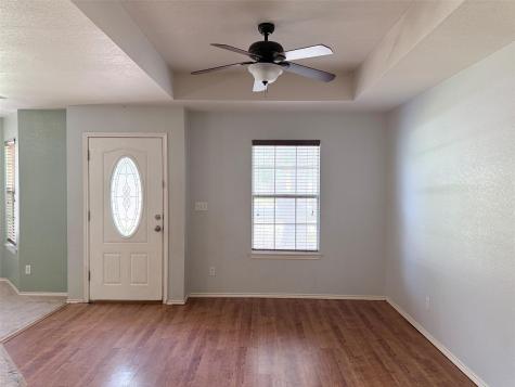 142 Nuuanu Lane Bastrop TX 78602