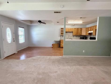 142 Nuuanu Lane Bastrop TX 78602