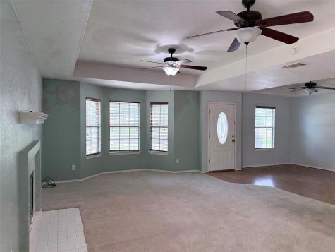 142 Nuuanu Lane Bastrop TX 78602