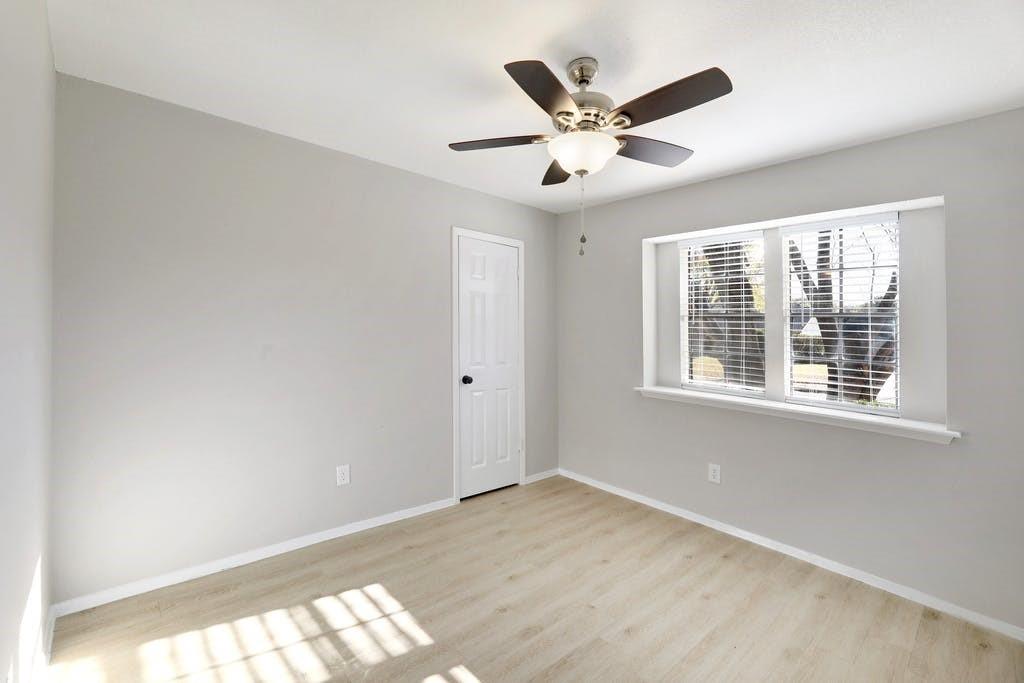 1214 Doonesbury Drive Austin TX 78758