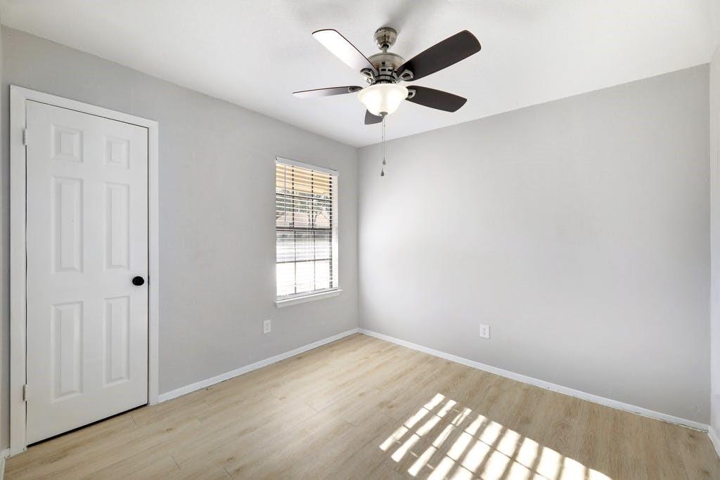 1214 Doonesbury Drive Austin TX 78758