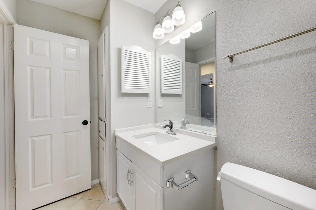 1214 Doonesbury Drive Austin TX 78758