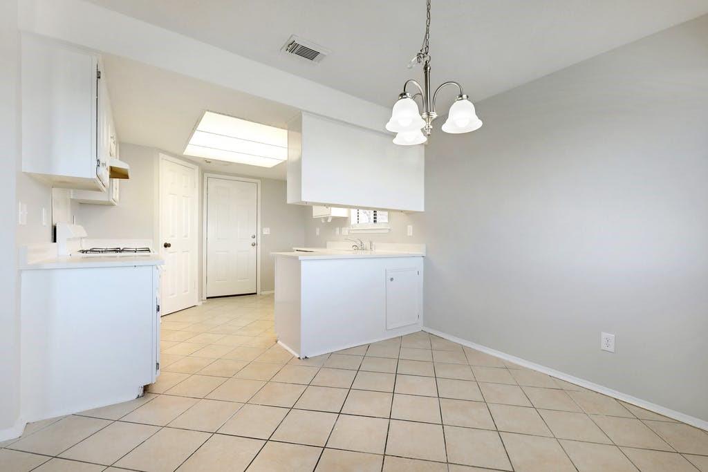 1214 Doonesbury Drive Austin TX 78758
