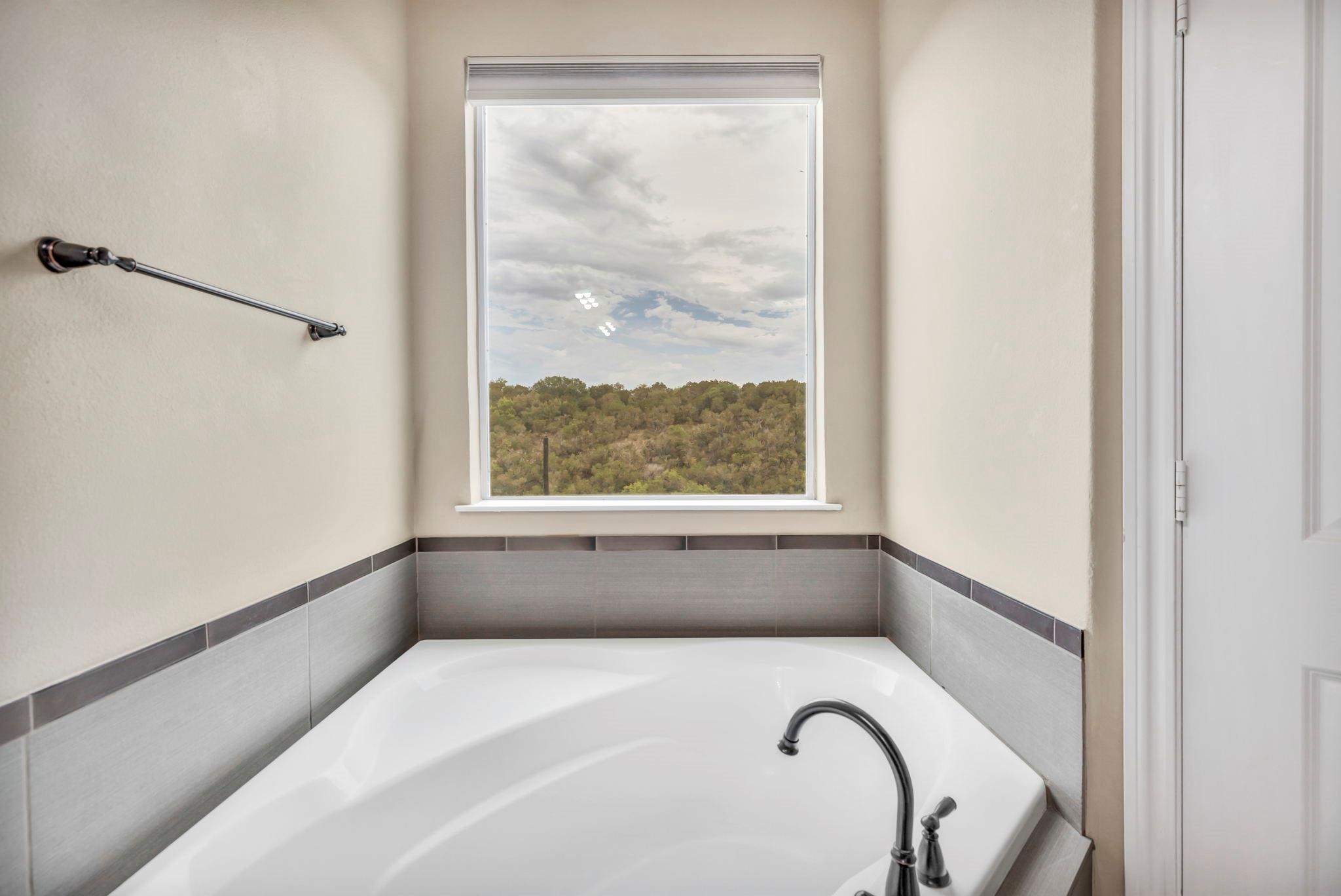 206 Sunrise Ridge Cove Austin TX 78738