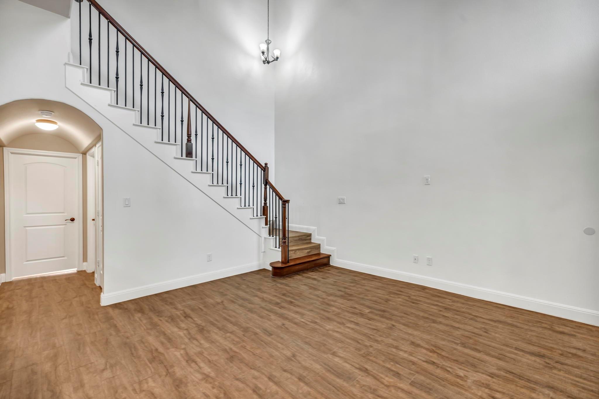 206 Sunrise Ridge Cove Austin TX 78738
