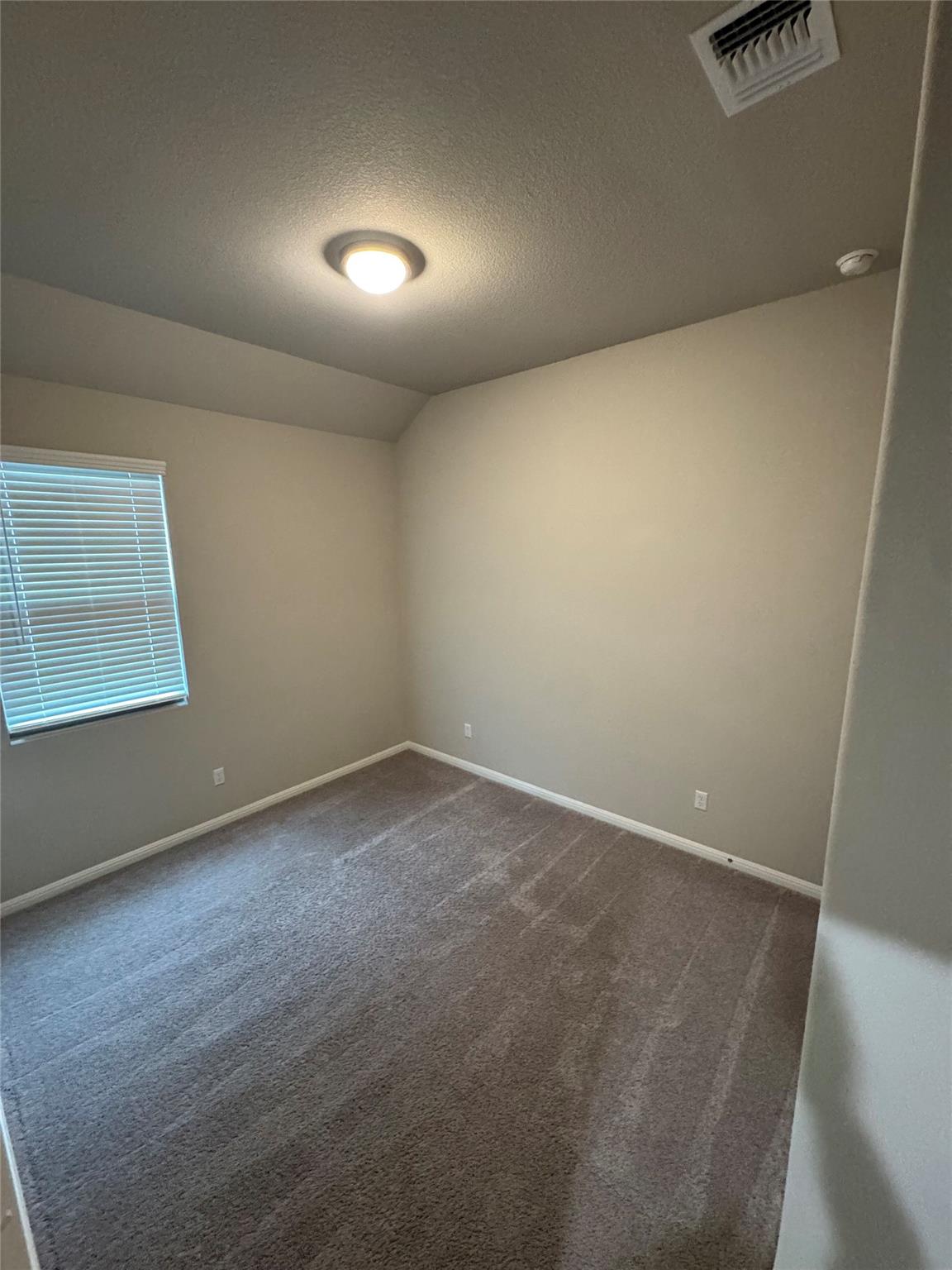 108 Bendecido Loop Elgin TX 78621