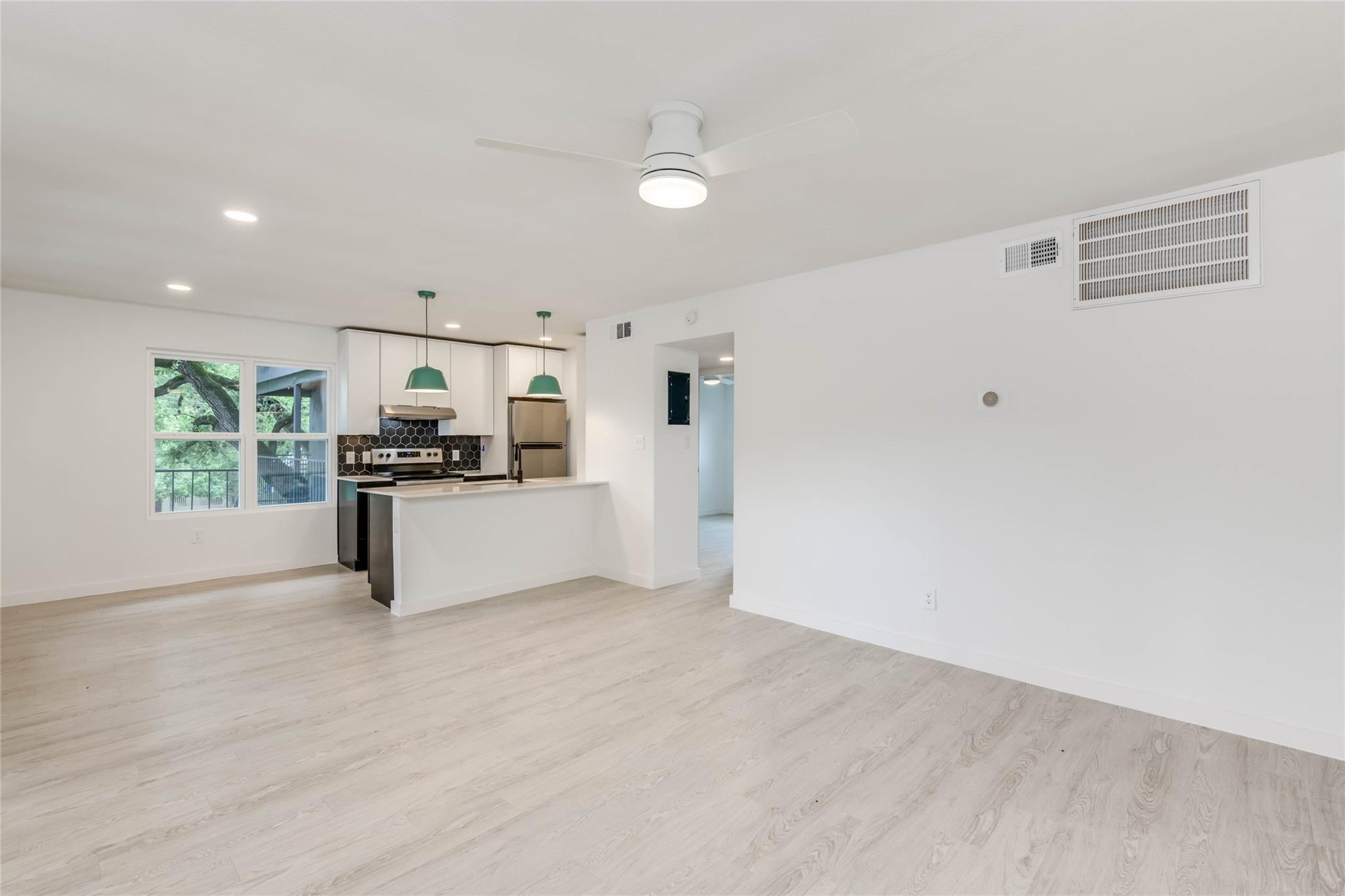 513 Pecan Grove Road Austin TX 78704