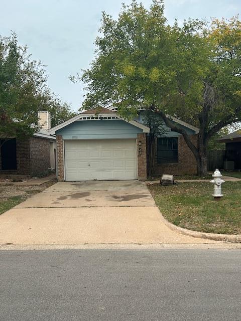 825 Mica Drive Leander TX 78641