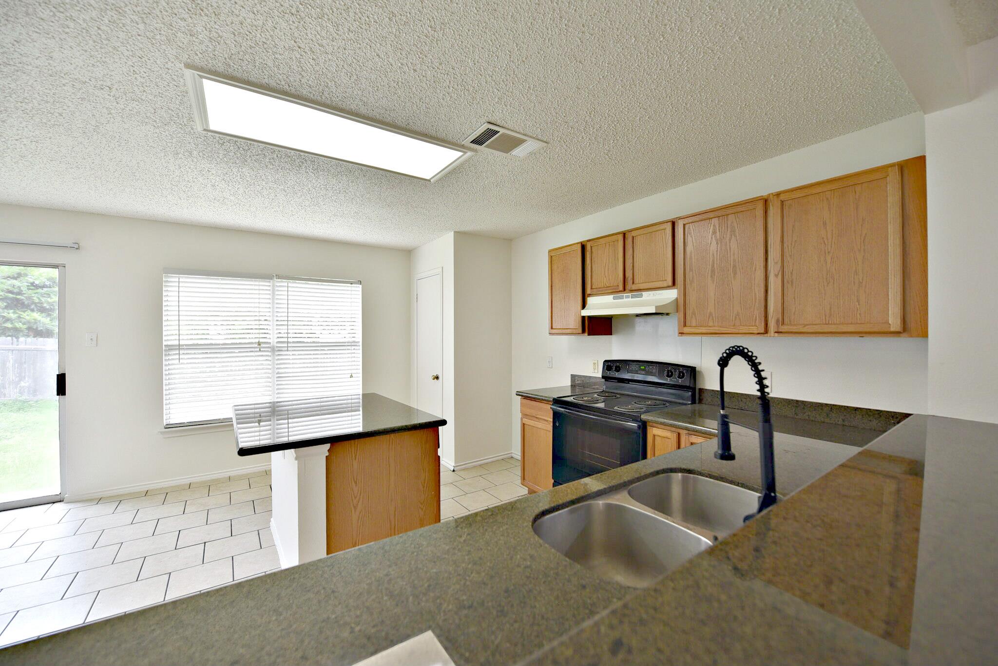1207 Birdie Cove Cedar Park TX 78613