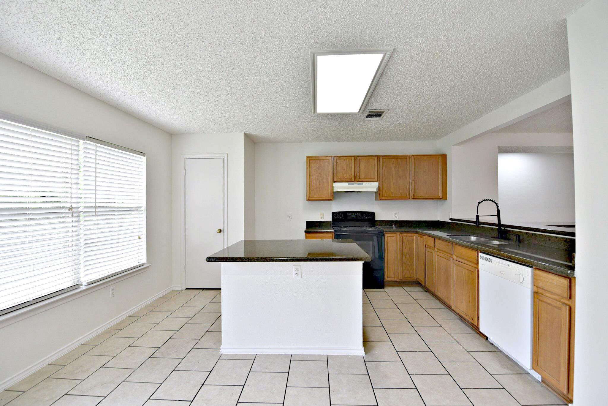 1207 Birdie Cove Cedar Park TX 78613