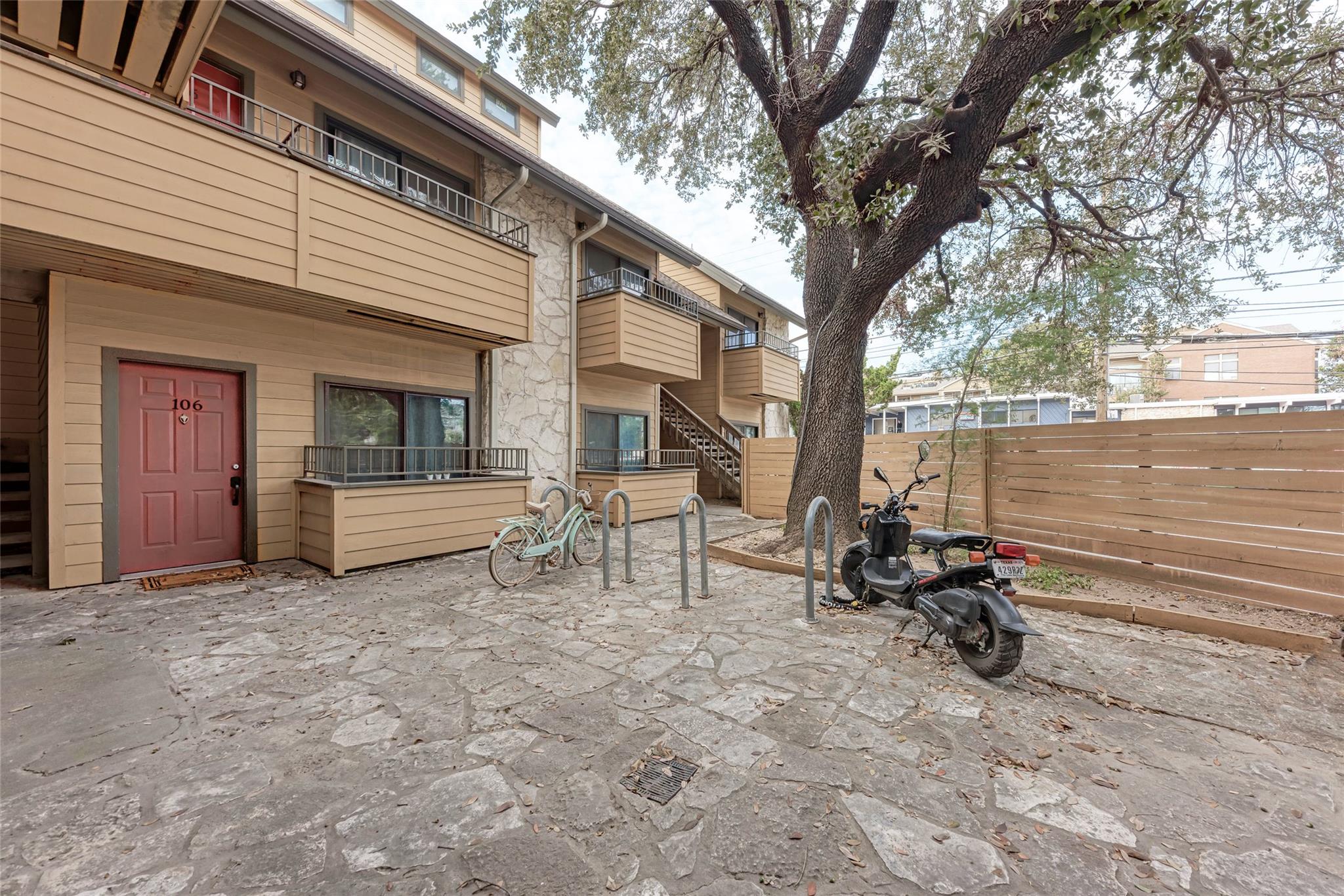 2714 Nueces Street Austin TX 78705