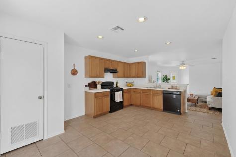 13124 Maidenhair Trail Elgin TX 78621