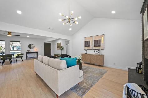 1017 Cripple Creek Drive Austin TX 78758