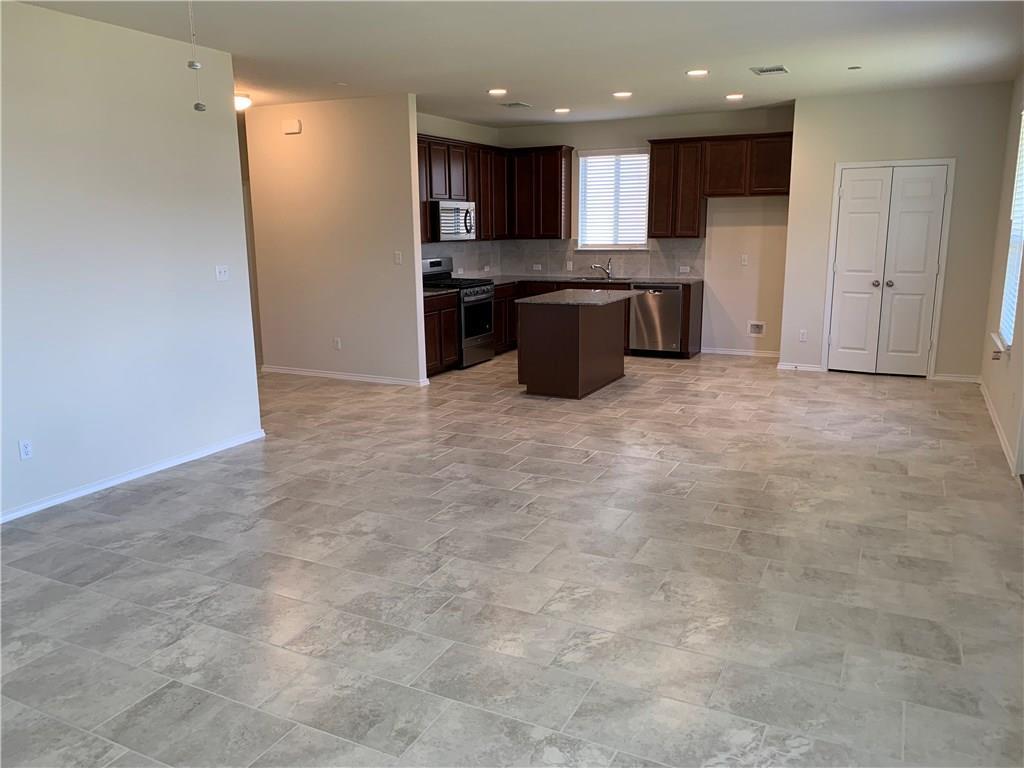 105 Berkeley Place Georgetown TX 78628