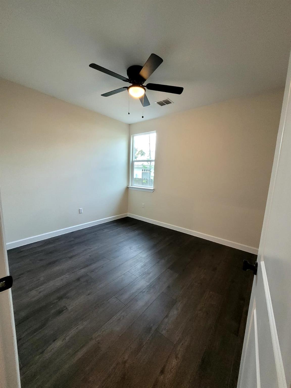 750 S Main Street Lockhart TX 78644
