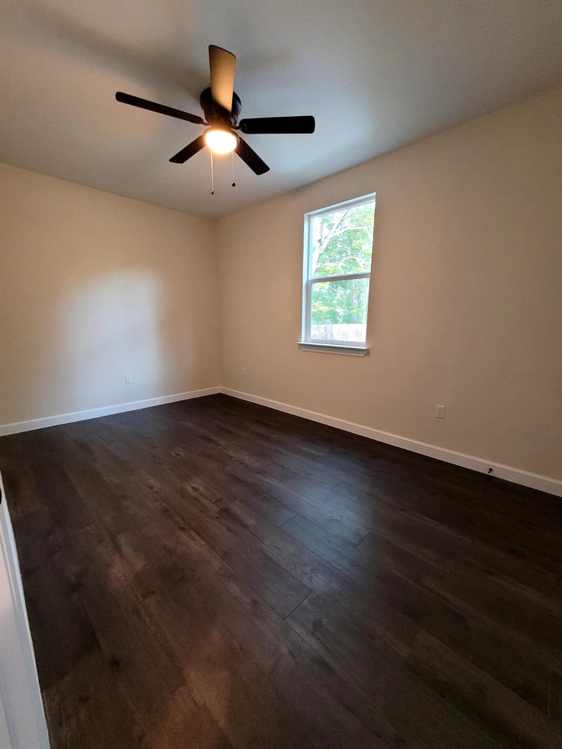 750 S Main Street Lockhart TX 78644