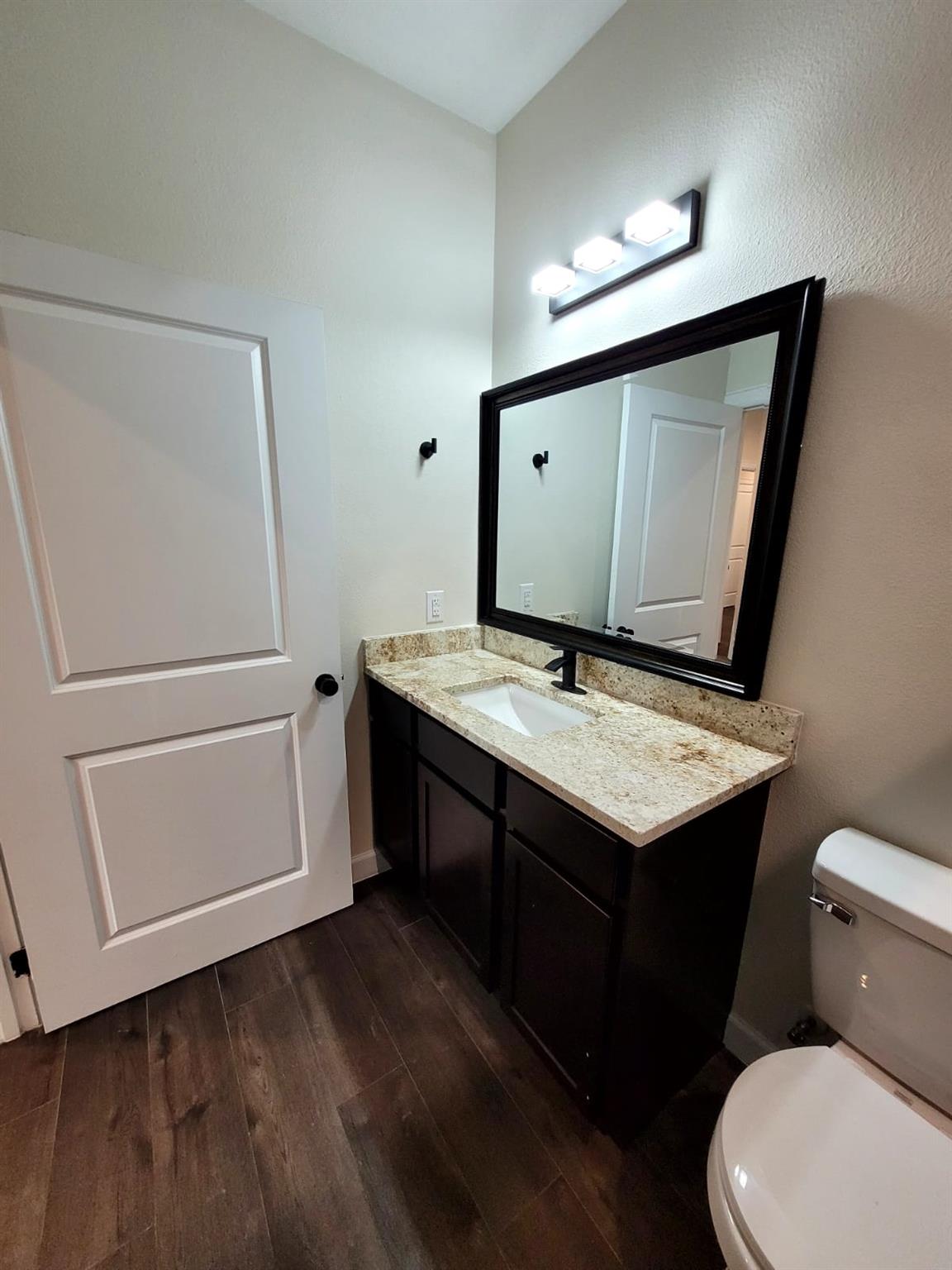 750 S Main Street Lockhart TX 78644