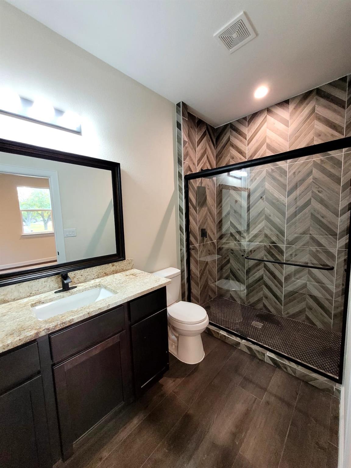 750 S Main Street Lockhart TX 78644