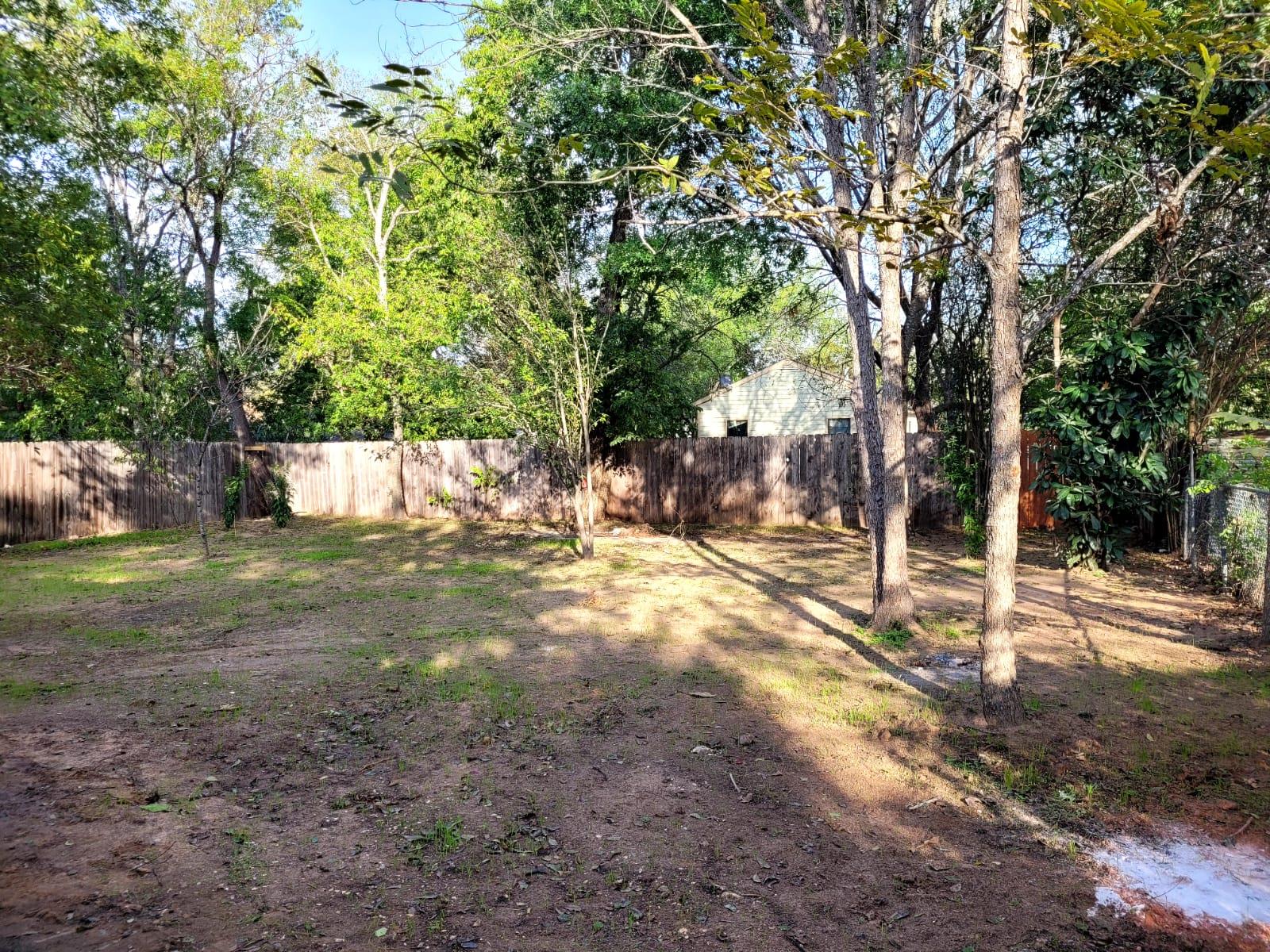 750 S Main Street Lockhart TX 78644