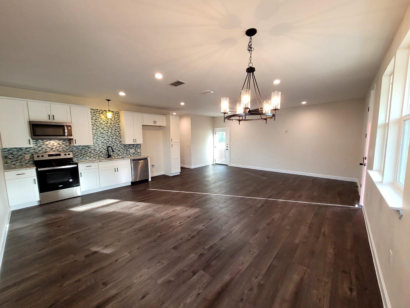 750 S Main Street Lockhart TX 78644