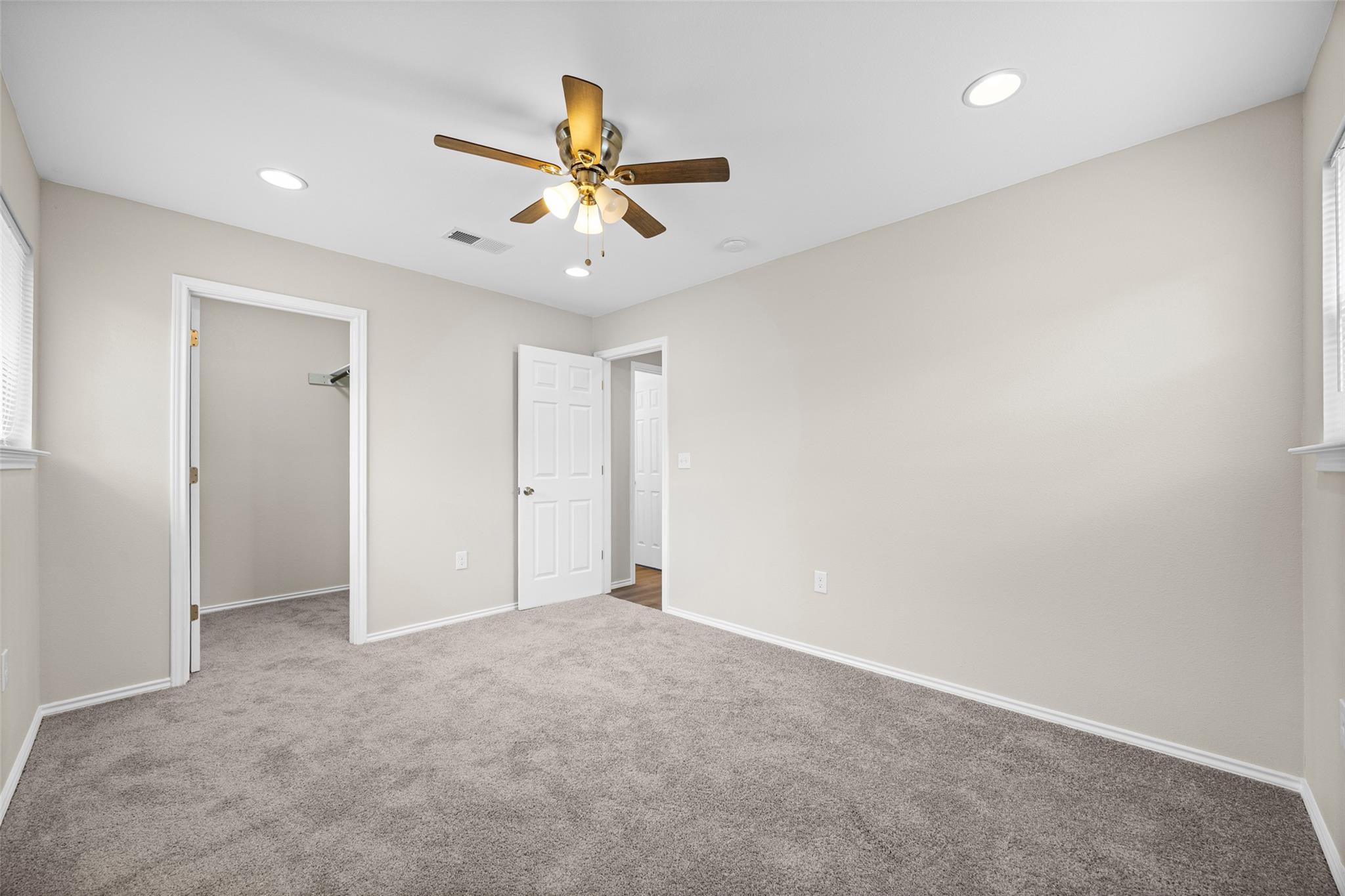 2615 Ektom Drive Austin TX 78745
