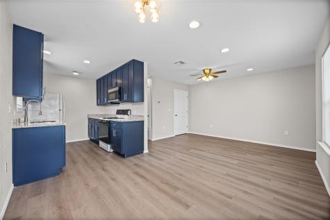 2615 Ektom Drive Austin TX 78745