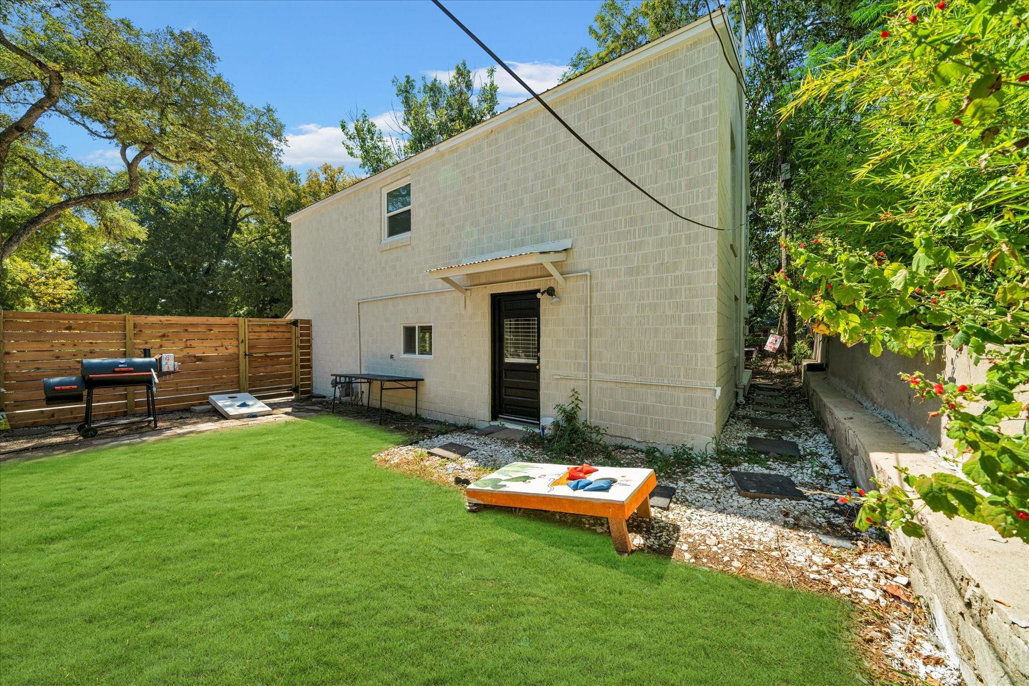 2904 Harris Park Avenue Austin TX 78705