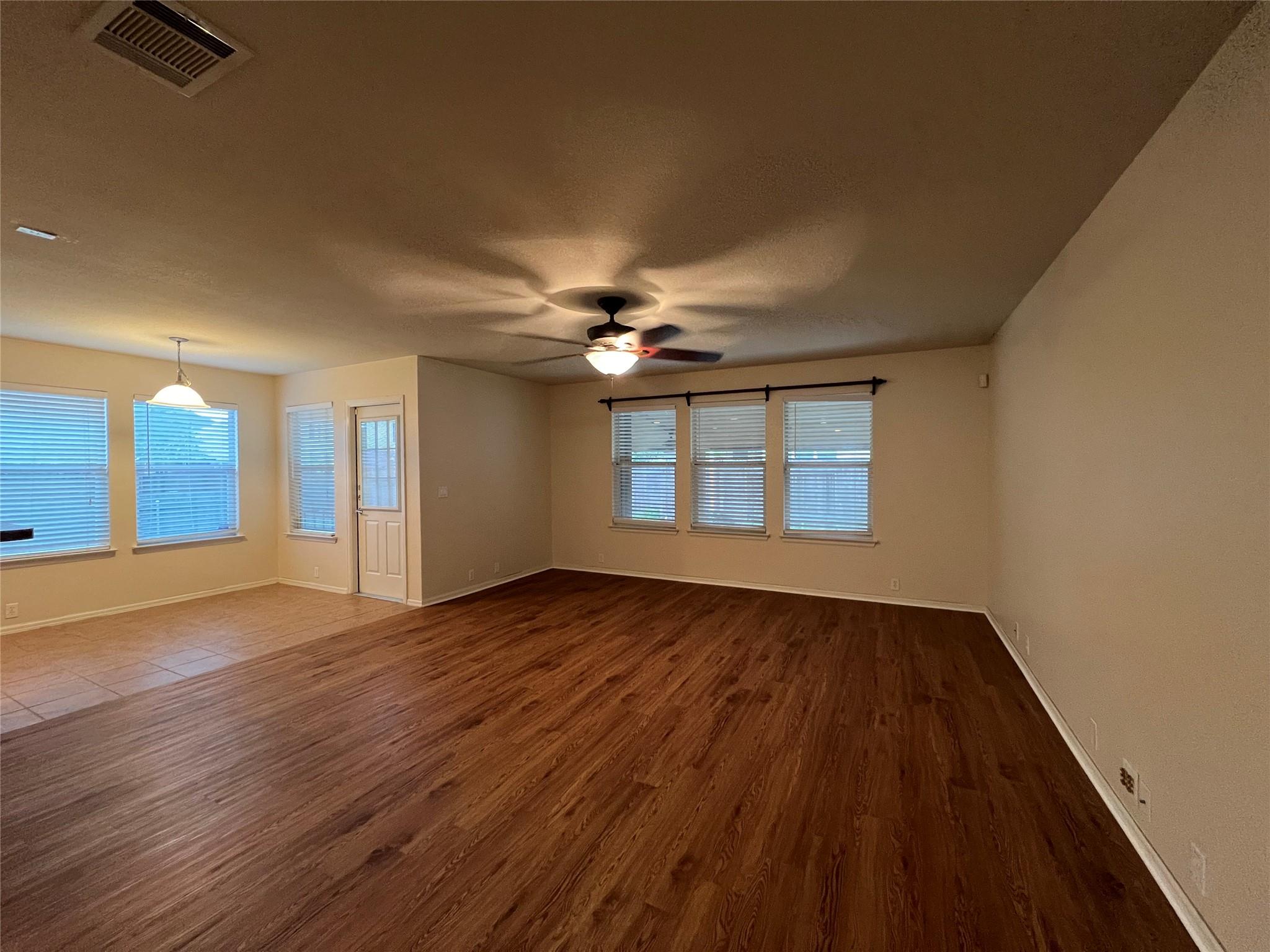 293 Camelia Parkway Kyle TX 78640