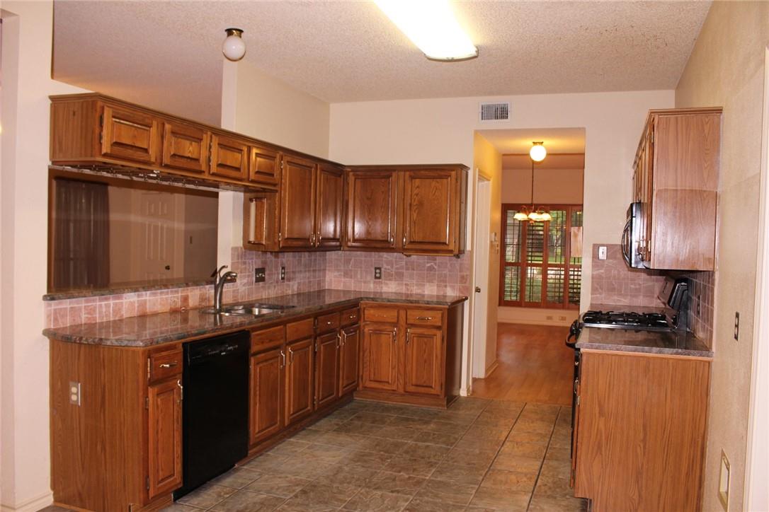 2141 Surrender Avenue Austin TX 78728