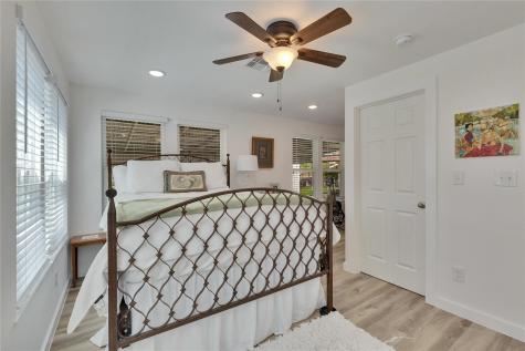 5206 Grover Avenue Austin TX 78756
