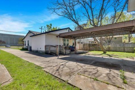 5206 Grover Avenue Austin TX 78756