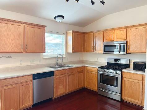 3589 Rock Shelf Lane Round Rock TX 78681